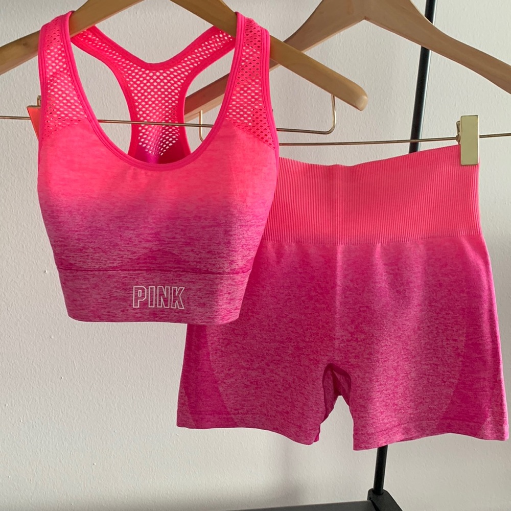 BNWT PINK Victoria’s Secret Shorts Sports Bra Set XS Pink Thrill Ombré